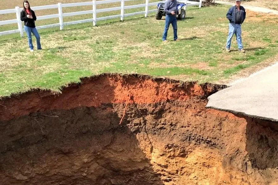 Sinkhole Remediation Services in Crescent City